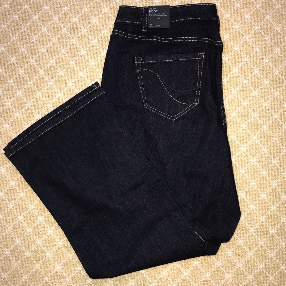NWT Lane Bryant Bootcut Jeans Sz 20 Short